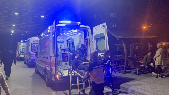 15 yaşındaki kızların kavgasında bıçaklar konuştu