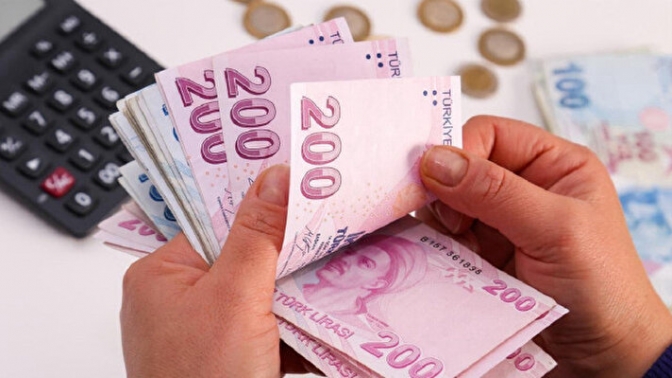 4 bin TLlik emekli bayram ikramiyesi TBMMde kabul edildi
