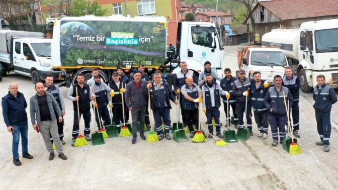 Başiskele’de Bayram Temizliği Başladı