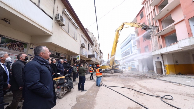 Büyükakın: Kocaeli’ni olası bir depreme hazırlıklı hale getirmek için çalışıyoruz