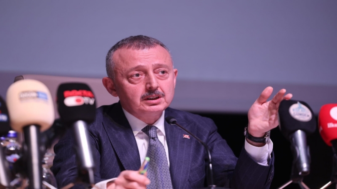 Büyükakın: “Türkiye’nin bilmem hangi ilinden 140 milyona baklava almadık!”