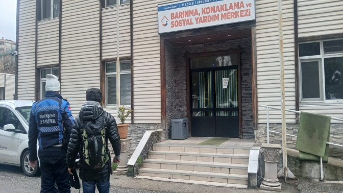 Büyükşehir, evsizlere umut oluyor