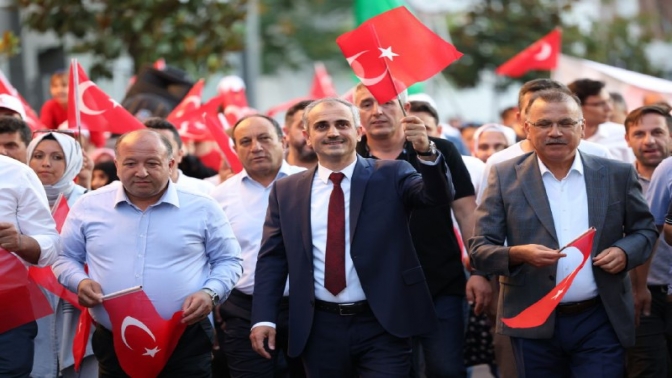 Çayırova 15 Temmuzda tek yürek oldu