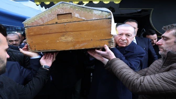 Cumhurbaşkanı Erdoğan, Abişin cenazesine katıldı