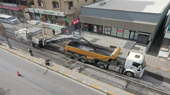 Darıca FSM Caddesinde yol onarımı