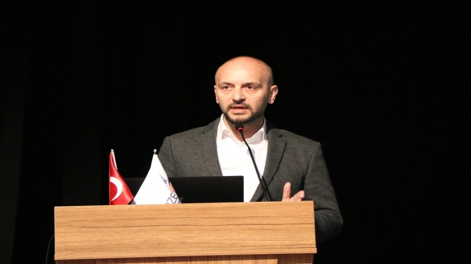 Durmuşoğlu AK Parti Çevre ve Şehircilik Başkan Yardımcısı oldu