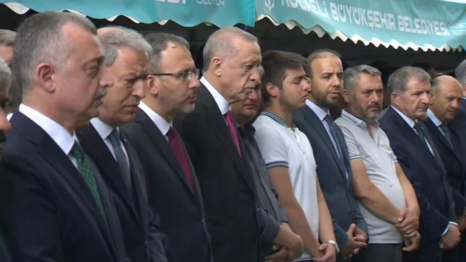 Erdoğan, Sude Naz Akkuşun cenazesine katıldı