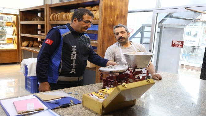 Kartepe’de Hamur Terazileri Denetimden Geçirildi