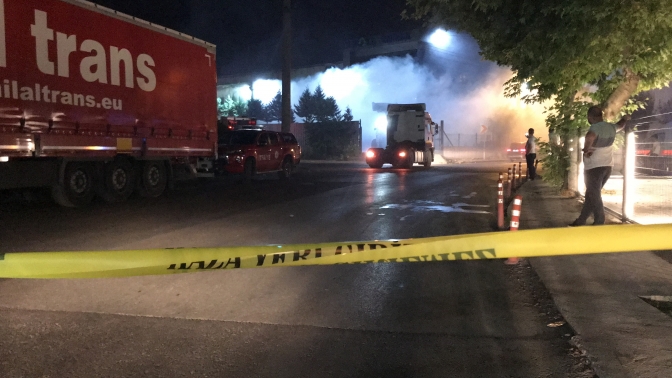 Kimyasal tepkime yoğun duman oluşturdu, göz gözü görmedi