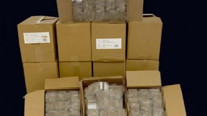 Kocaeli'de 150 bin adet doldurulmuş makaron ele geçirildi