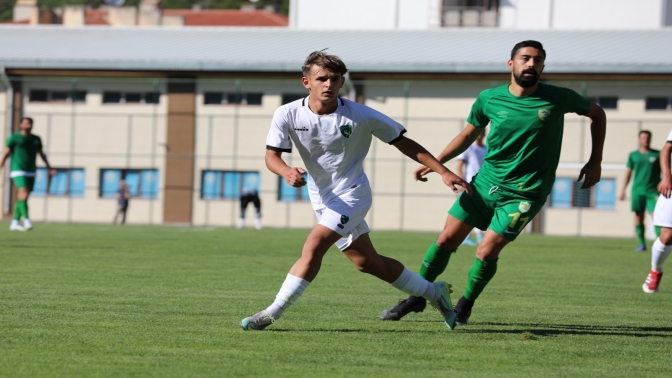 Kocaelisporlu gençler Adıyamana 1-0 yenildi