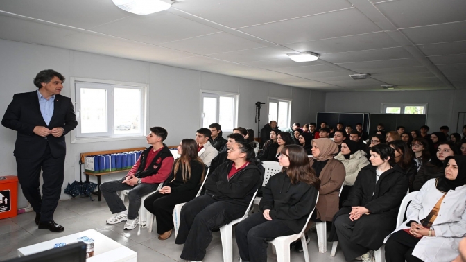 Kocaman Gençlerle Birlikte