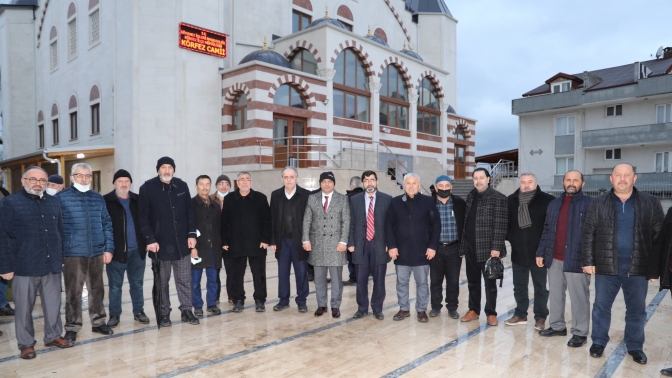 Körfez Camii’nde ilk namaz kılındı