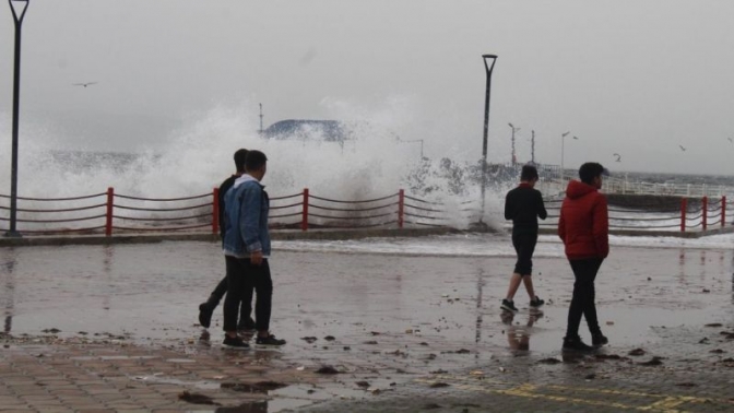 Meteorolojiden Kocaeli için fırtına uyarısı