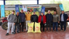 1.785 üreticiye 500 ton gübre desteği