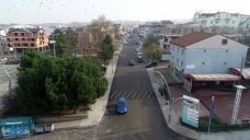 Başiskele Ali İslam Caddesi’nde yağmursuyu hattı sürüyor