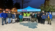 Büyükşehir 30 bin kişiye helva dağıttı