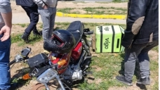 Kamyon ile çarpışan motosikletin sürücüsü yaralandı