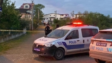Kartepe'de amca,yeğenini öldürdü