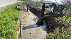 Sapanca Gölü'ne akan akaryakıt temizlendi