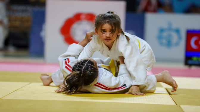 Uluslararası Judo turnuvası başladı