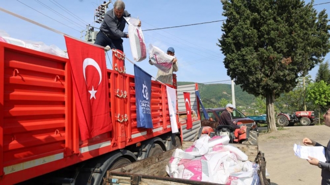 Üreten çiftçilerin yüzünü güldüren destek