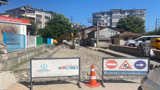 Yenidoğan Derince Caddesi’nin çehresi değişiyor