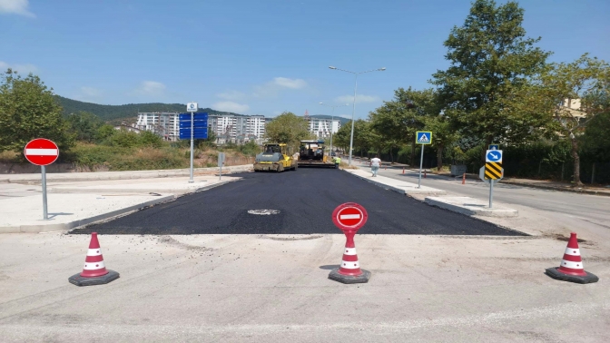 Yenikent Mehmet Akif Ersoy Caddesi yenileniyor