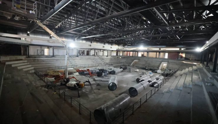 Çayırova’daki Spor Salonu Tamamlanıyor