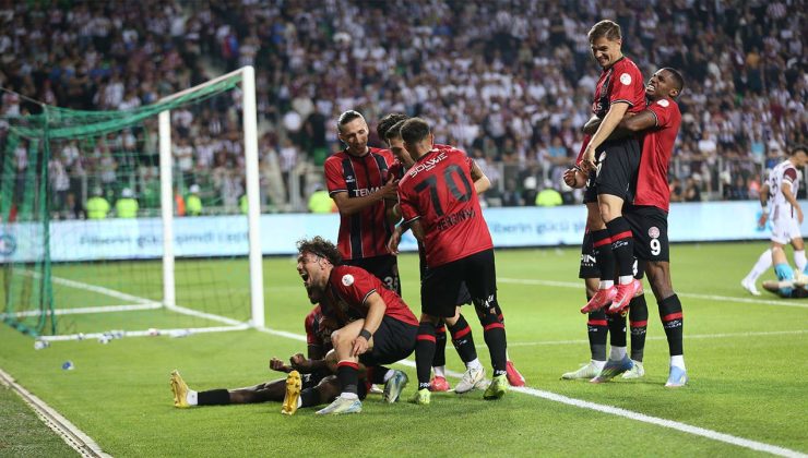 Karagümrük Süper Lig’e Yükseldi!