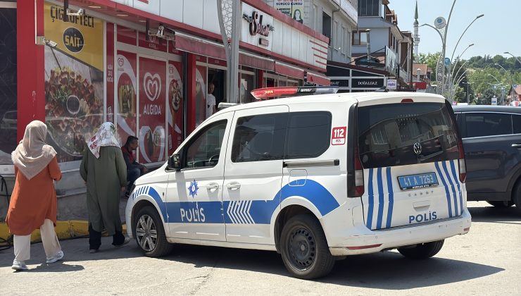 Kıyma Makinesine Elini Kaptıran Kadının Parmakları Koptu