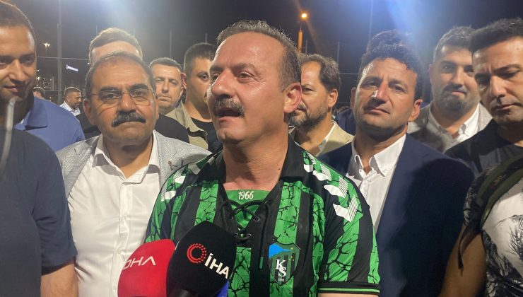 Ağıralioğlu, İzmit’te halı sahada maç yaptı