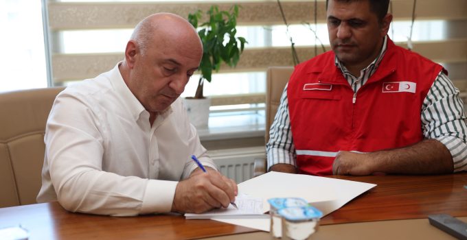 Başkan Bıyık, Gazze için kurban bağışında bulundu
