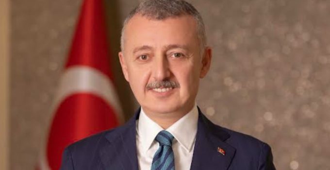 “Kurban, kalbin secdesi, gönlün Rabb’ine boyun eğişidir”