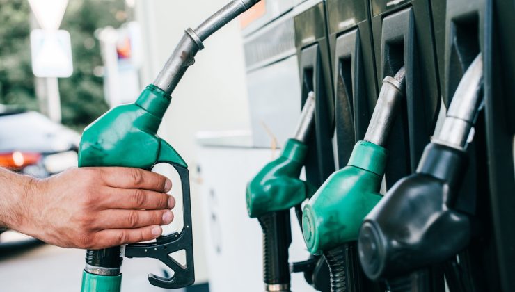 Motorin 50 TL’yi Aştı! Akaryakıta Yeni Zam Darbesi