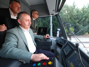 Alikahya Tramvay Hattı’nda İlk Sürüş Başkan Büyükakın’dan