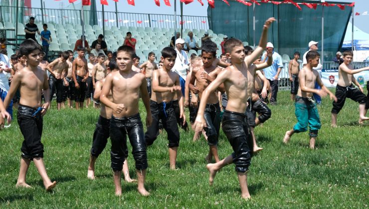 Sekapark Altın Kemer Yağlı Güreşleri’nde heyecan başladı