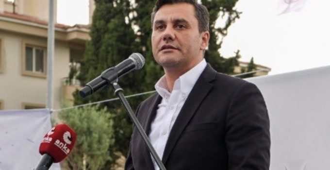 Ferdi Zeyrek Hayatını Kaybetti