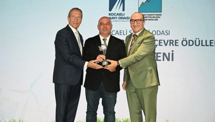 Dip Çamuru Temizliği ile Körfez’den çamur, gelecekten tehdit silindi