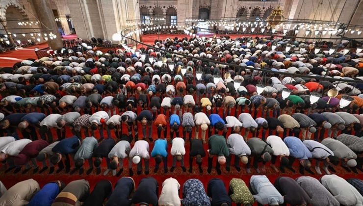 Kurban Bayramı Namazı 6 Haziran Cuma Günü Saat 06:07’de Kılınacak