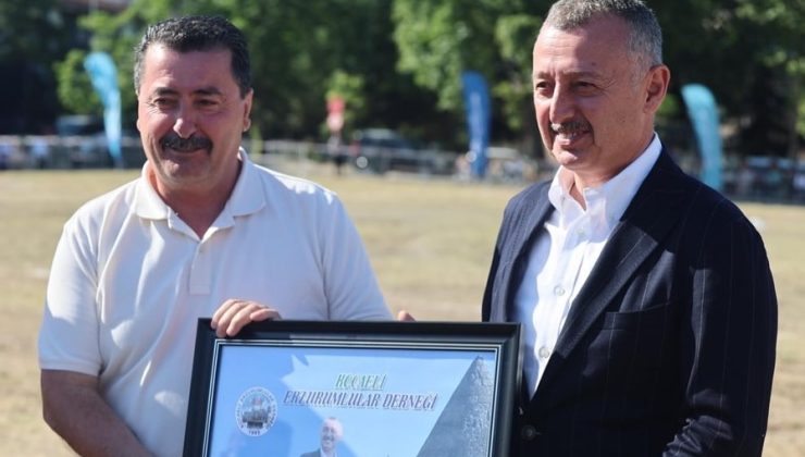 Büyükakın: Atın üstündeki Türk değilse yüktür