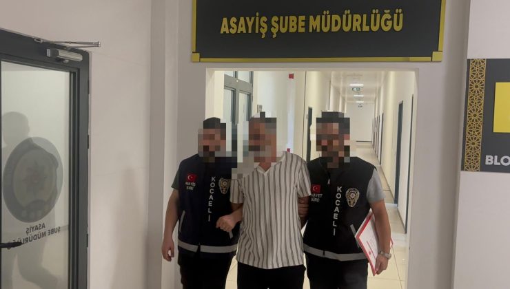Üvey Oğlunu Bıçakladı, Tutuklandı