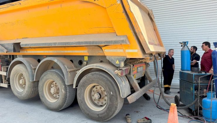 Gebze’de Sanayi Sitesinde Feci Kaza: Tır Şoförü Hayatını Kaybetti