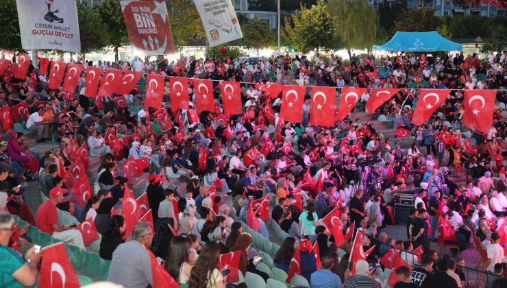 Darıca’da Birlik Yürüyüşü Ve Anma Töreni Düzenlendi