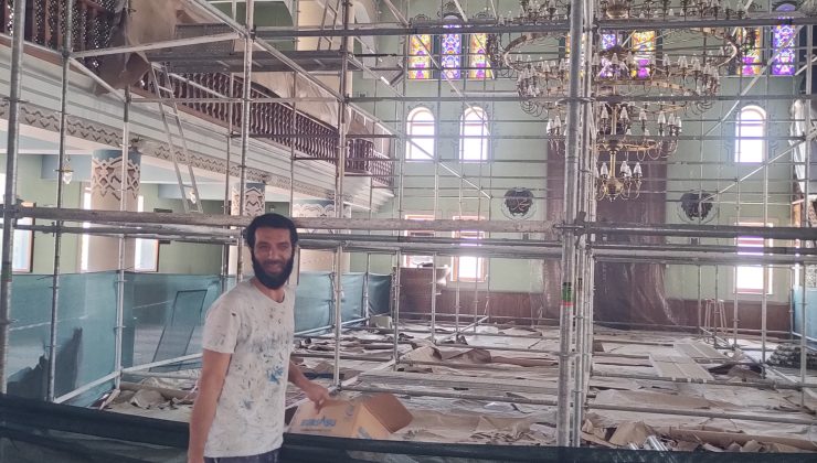 Kullar Merkez Camii 20 Yıl Sonra Yenileniyor