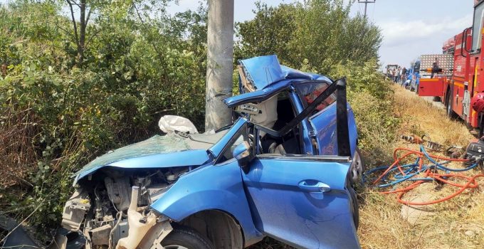 Direksiyon Başındaki 14 Yaşındaki Çocuk ve Kardeşi Hayatını Kaybetti