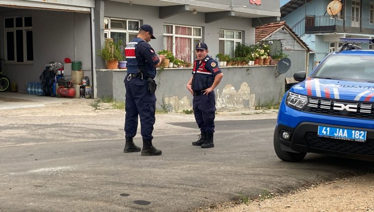 İzmit’te Akaryakıt İstasyonundaki Tartışma Kanlı Bitti: 5 Yaralı
