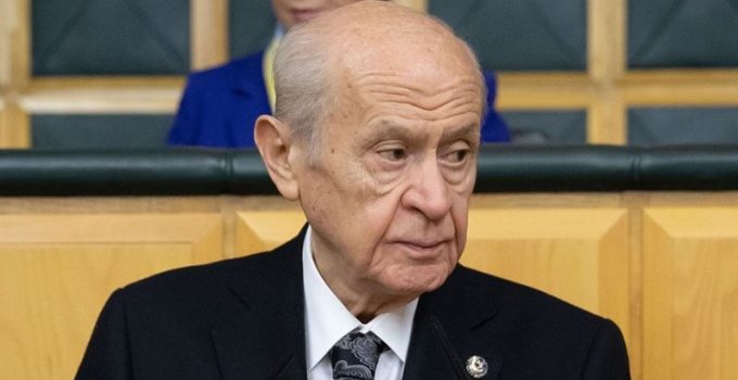 Bahçeli’den “Canlı Yayın” Açıklamasına Destek