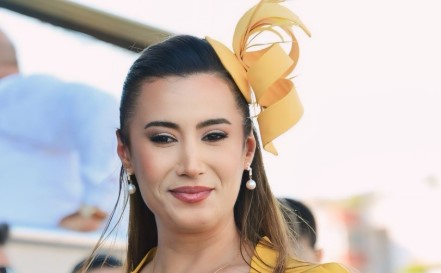 Türkiye’nin İlk Kadın Yarış Spikeri Esen Gök Evinde Ölü Bulundu