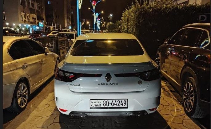 Başiskele Sahili’nde Kaldırım İsyanı: Vatandaşlar Tepkili
